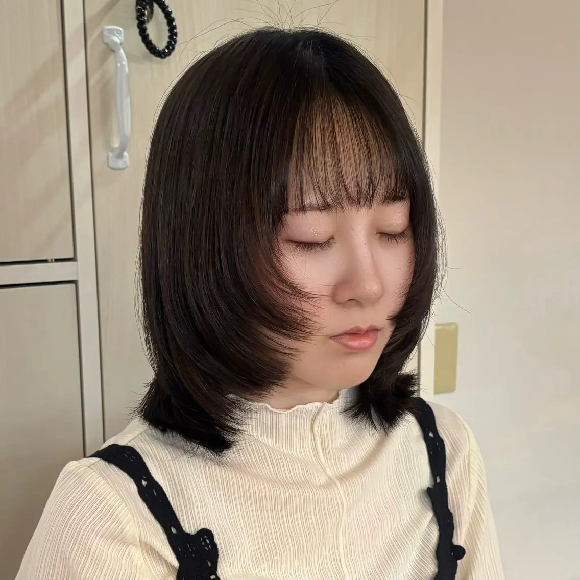 ミディアム ハッシュカット 小顔カット カット トリートメント 山下 歩華のヘアスタイル