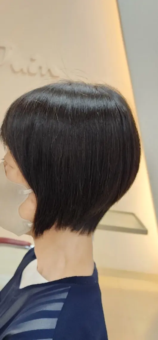 ミディアム カラー hairmake Juinのヘアスタイル