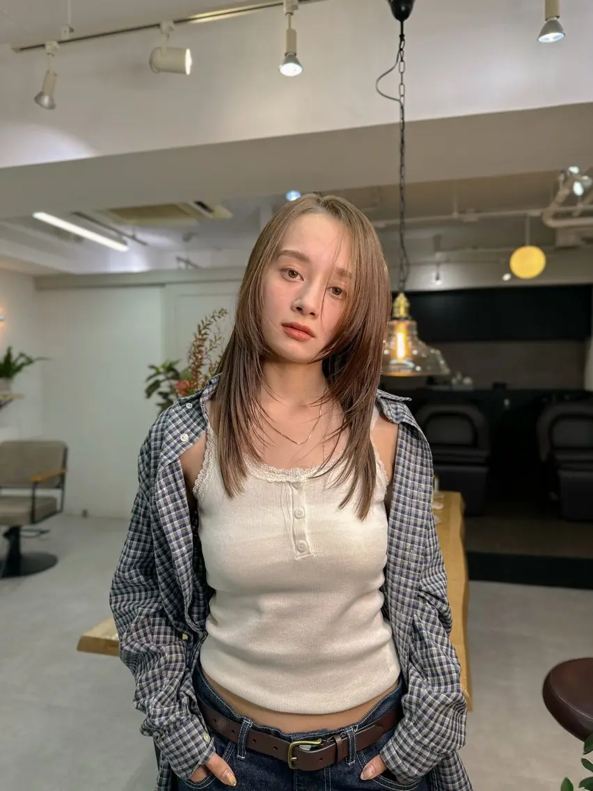 ロング 髪質改善 レイヤーカット トリートメント 髪質改善/ストレート 根上のヘアスタイル