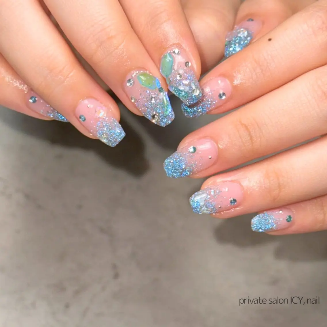 ネイル ハンドネイル ICY,nail REINAのネイルデザイン