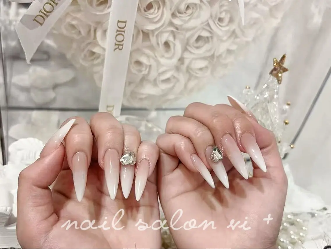 ネイル ハンドネイル ✨Nailsalon Vi+✨のネイルデザイン