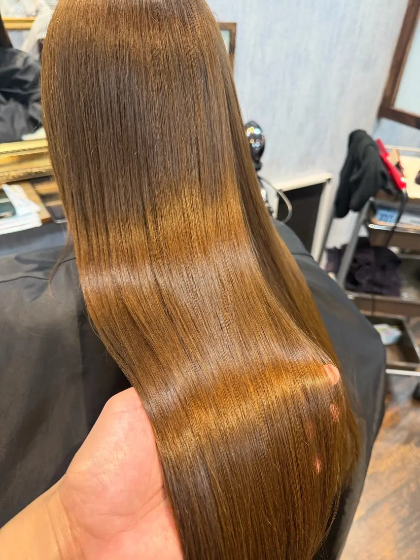 【女性限定】前髪カット+カラー+Aujuaトリートメントの写真
