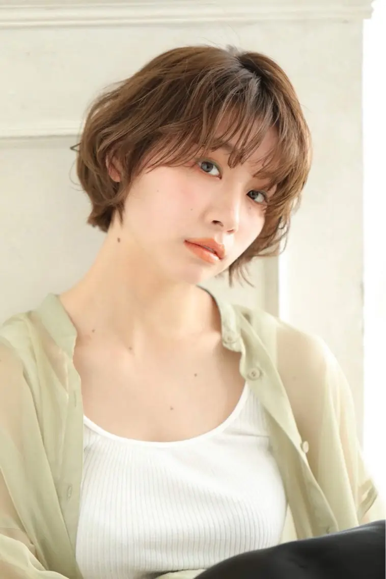 ショート attra アトラのヘアスタイル