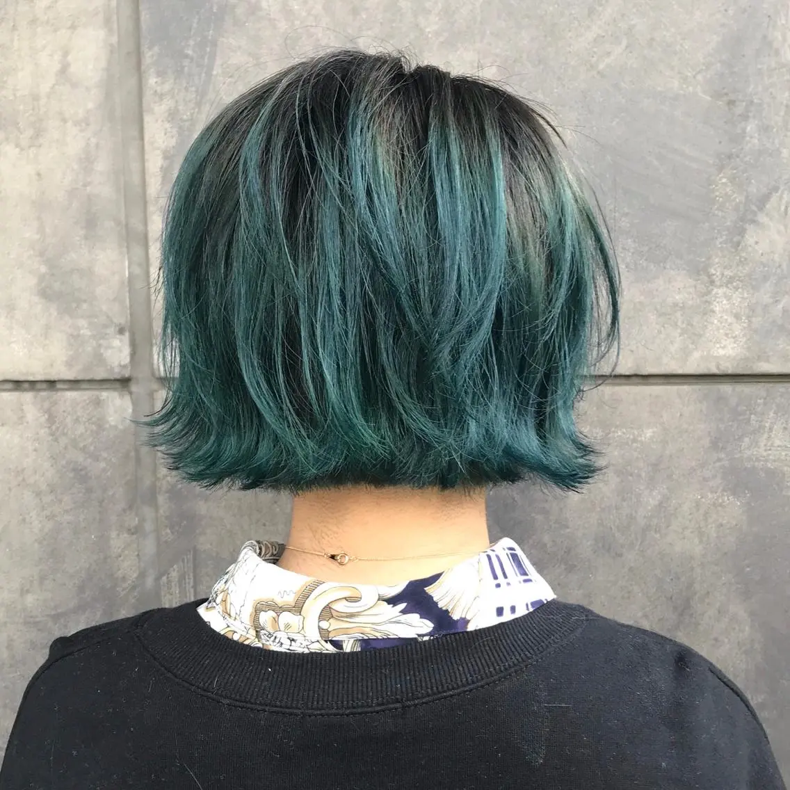 ショート カラー ブリーチ グラデーションカラー タンバルモリ K-POP好き美容師 🇰🇷Kai.Yのヘアスタイル