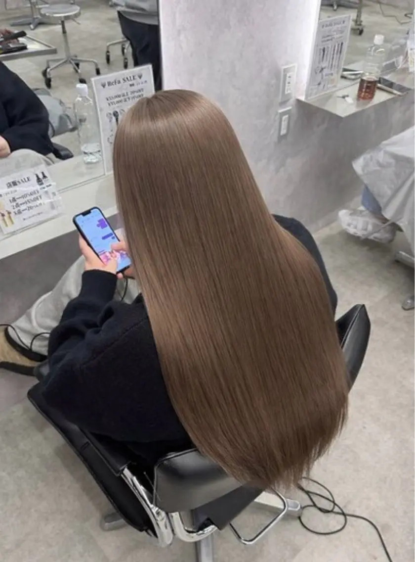 ロング Mahiro .のヘアスタイル