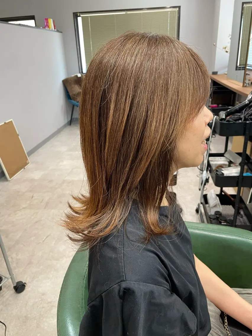 ミディアム カラー ヘアカラー 今雪 聡美のヘアスタイル