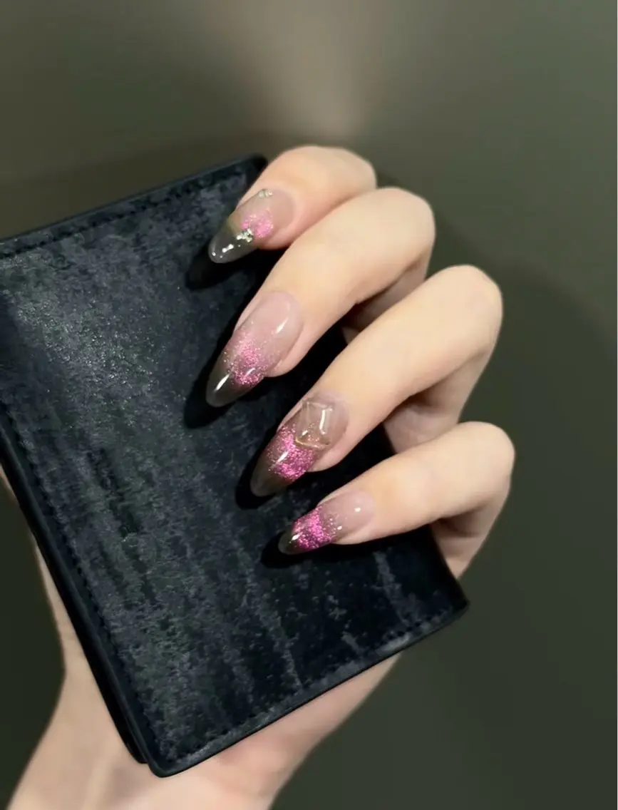 ネイル ハンドネイル Trend Nail シロのネイルデザイン