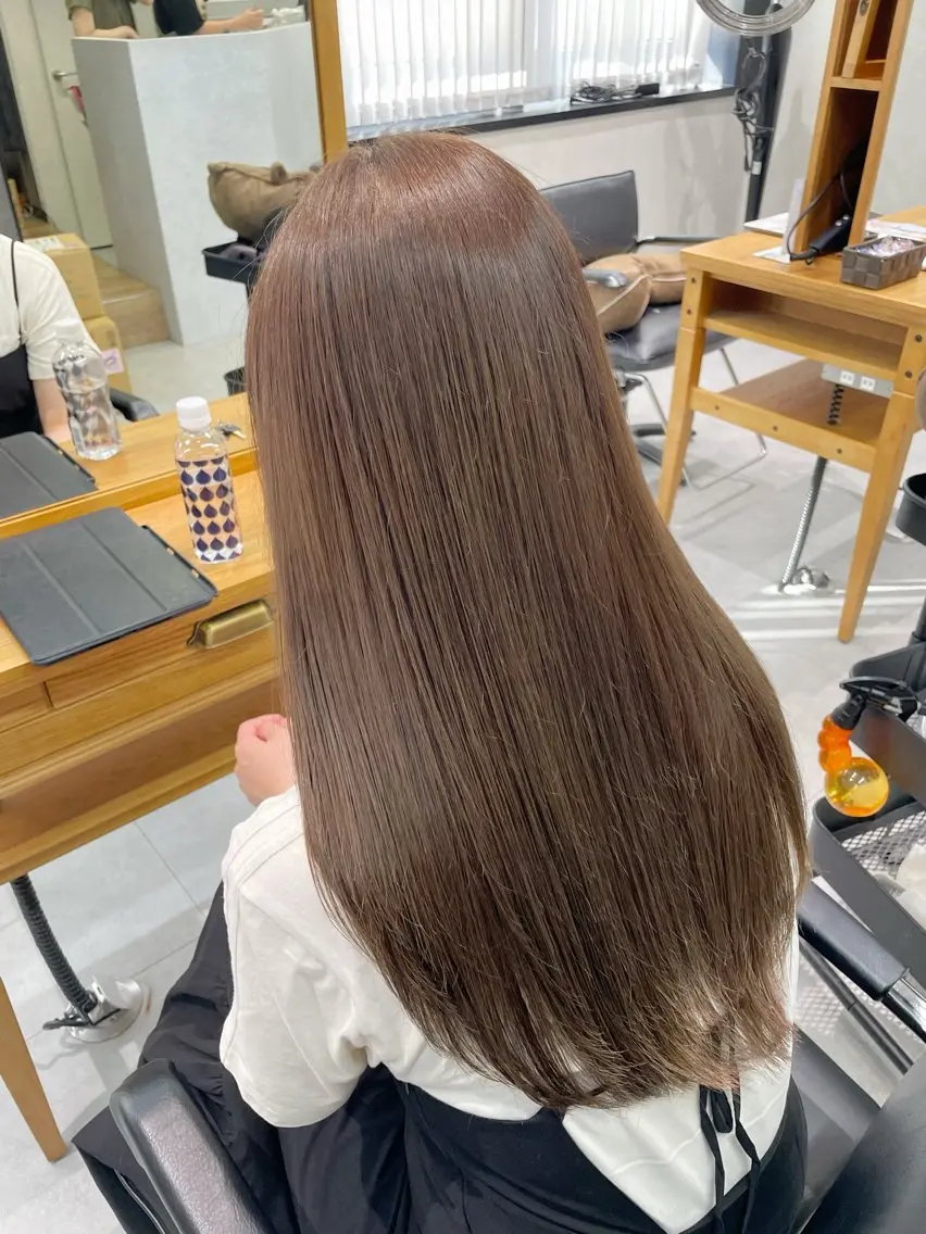 【透明感カラー×ツヤ】ブリーチなしダブルカラー+髪質改善リペアトリートメントの写真