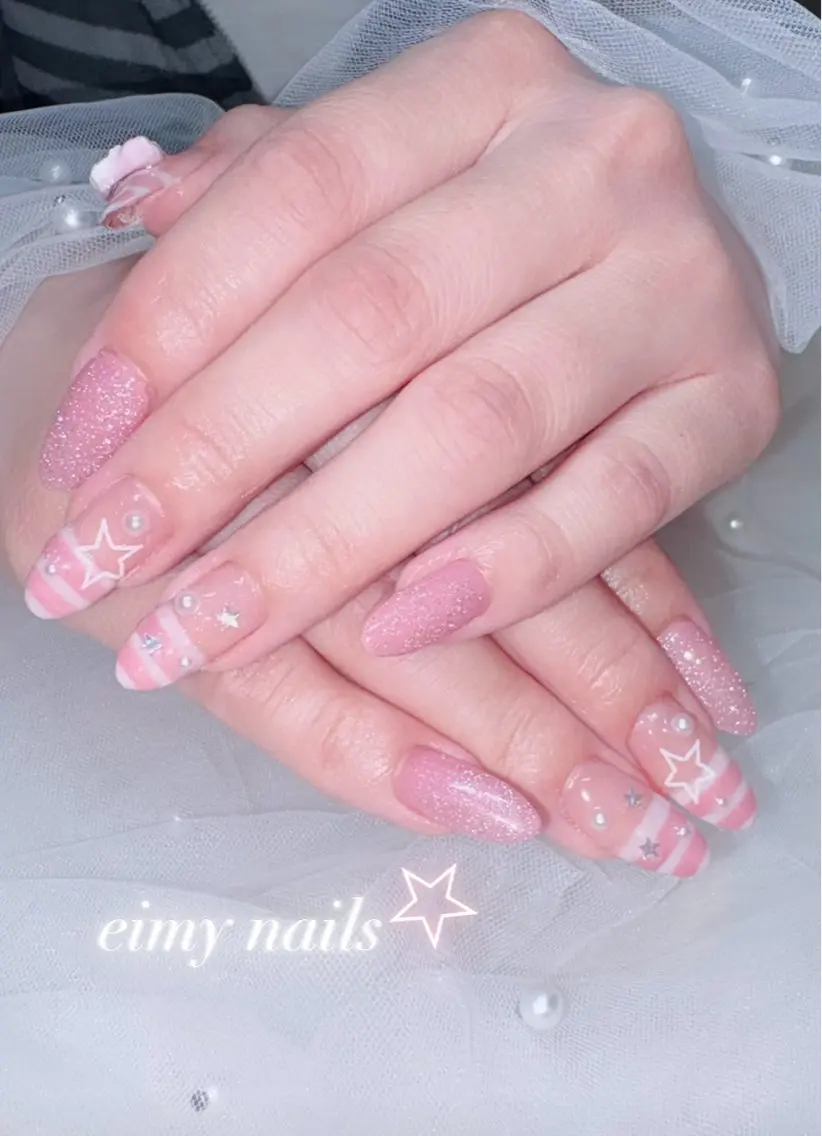 ネイル アートネイル ボーダー フラッシュネイル ラメ(グリッター) ピンク ハンドネイル eimy nails♡のネイルデザイン