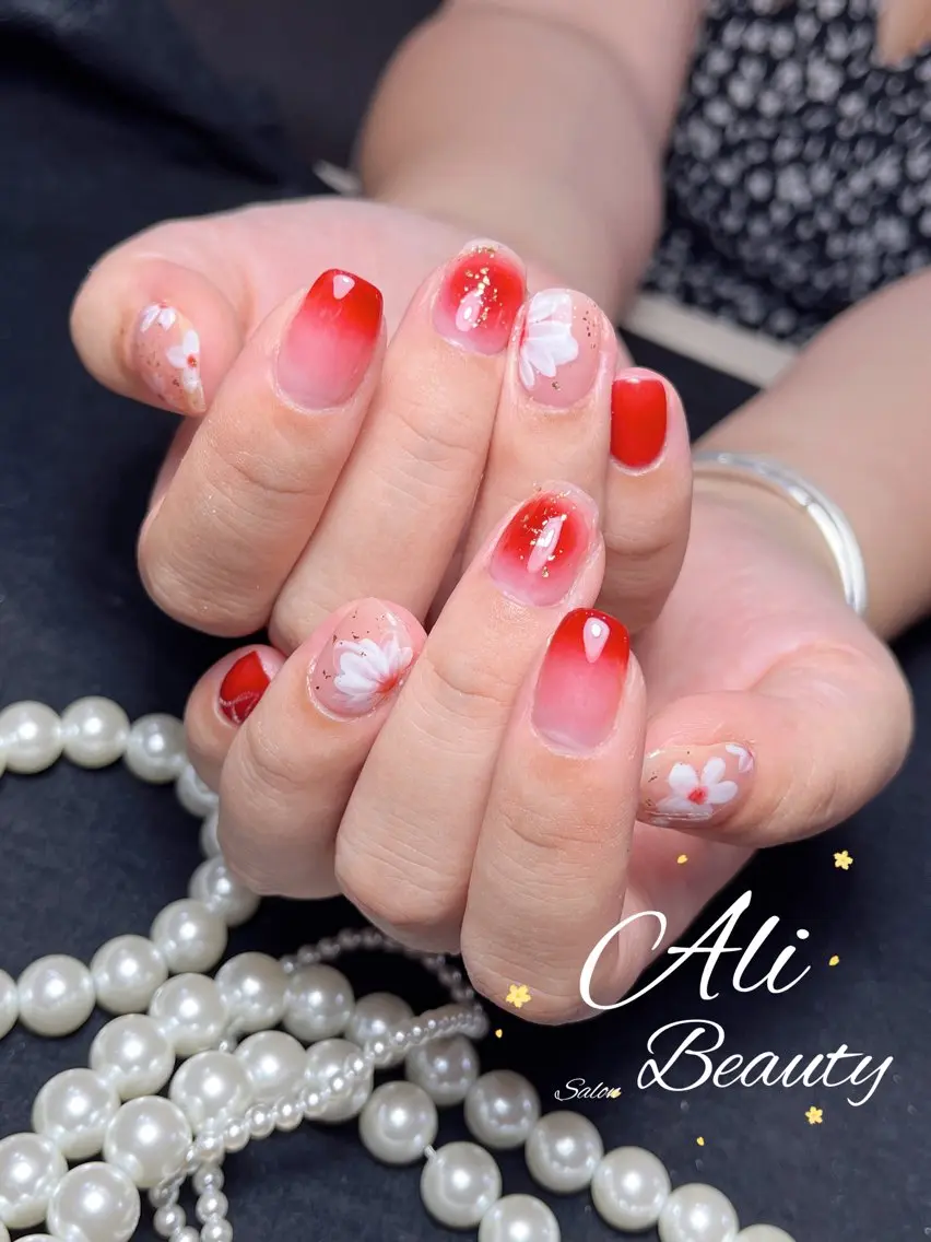 ネイル ハンドネイル Ali 新小岩 ネイル専門のネイルデザイン