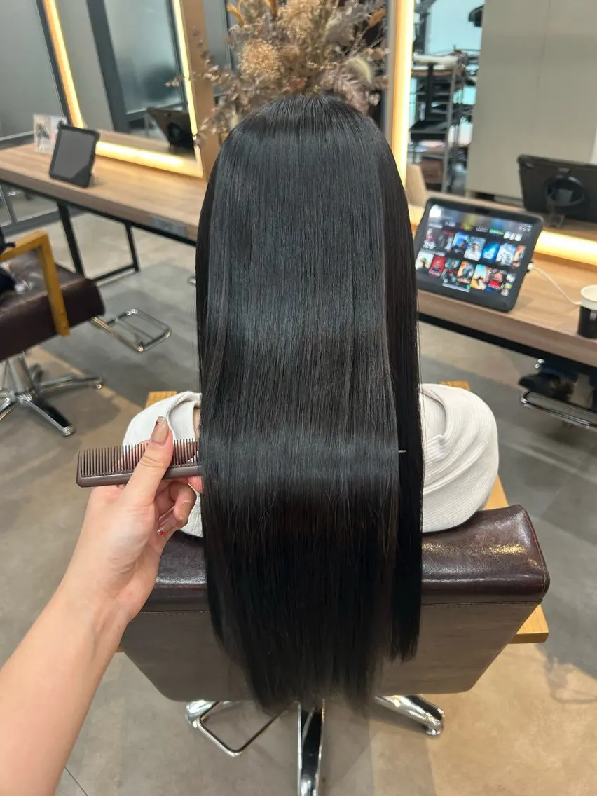ロング カラー パーマ 黒髪 縮毛矯正 カット 縮毛矯正 レイヤー/ハイトーン 艶感/ririkaのヘアスタイル