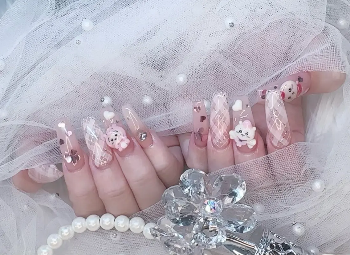 ネイル R salonのネイルデザイン