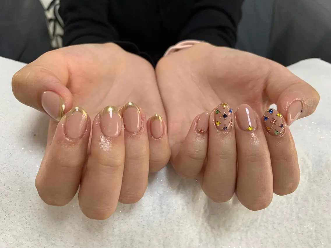 ネイル ハンドネイル 手塚 里奈のネイルデザイン