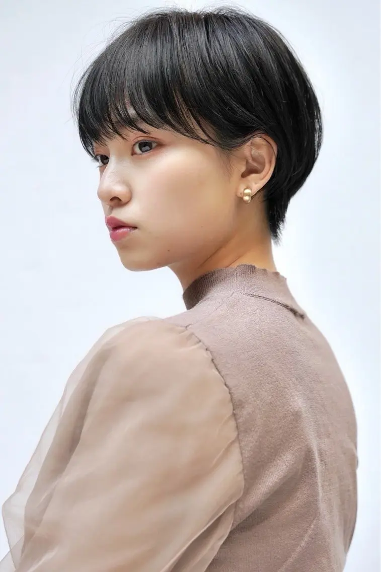 ショート カラー ✨顔まわりカット ✨渋谷人気No.1✨のヘアスタイル