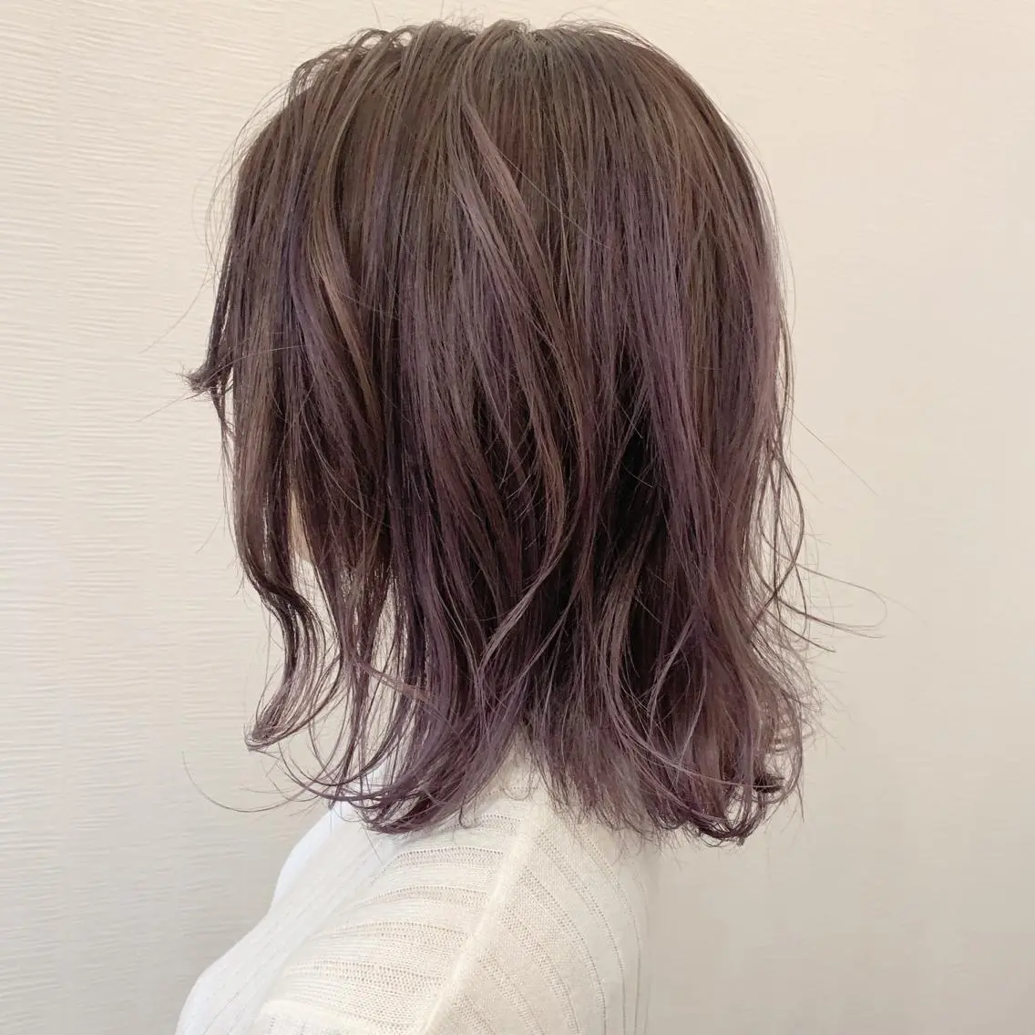 ミディアム カラー ブリーチ グラデーションカラー パープルカラー 池田 真由美のヘアスタイル