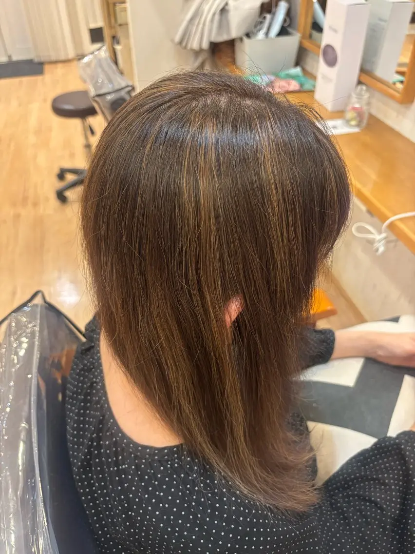 セミロング カラー すなが/ハイライト モデル募集中のヘアスタイル
