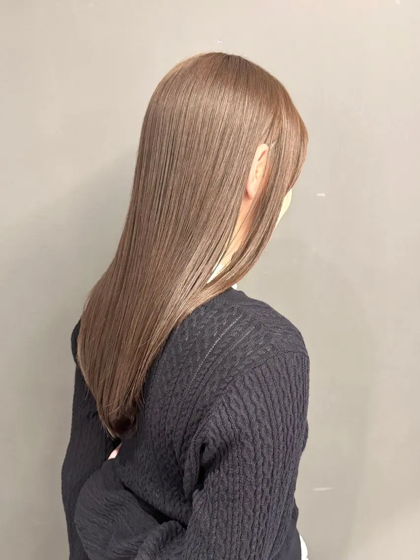 セミロング chill_ KAZUKIのヘアスタイル