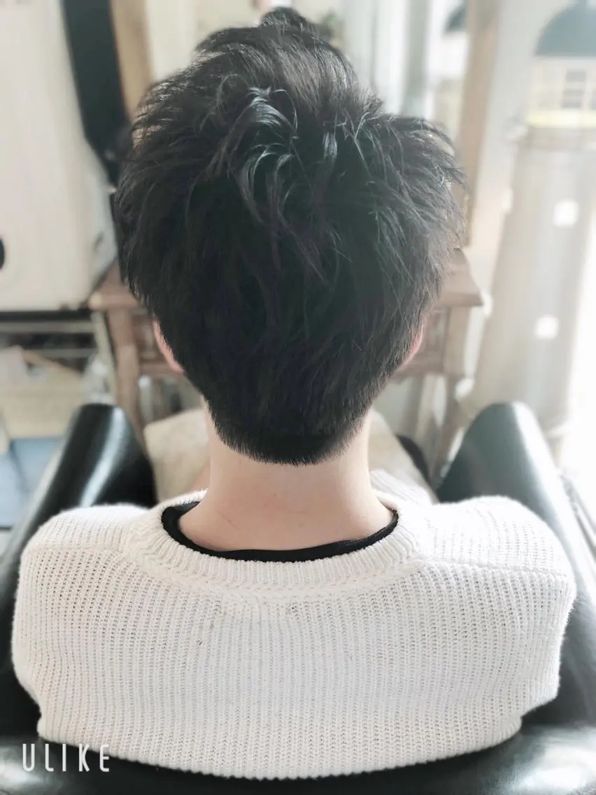 メンズカットの写真