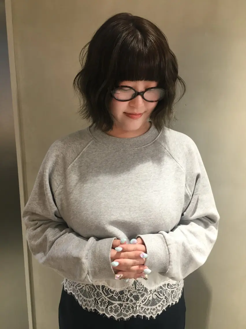 ショート カラー カット ヘアカラー fev Rionのヘアスタイル