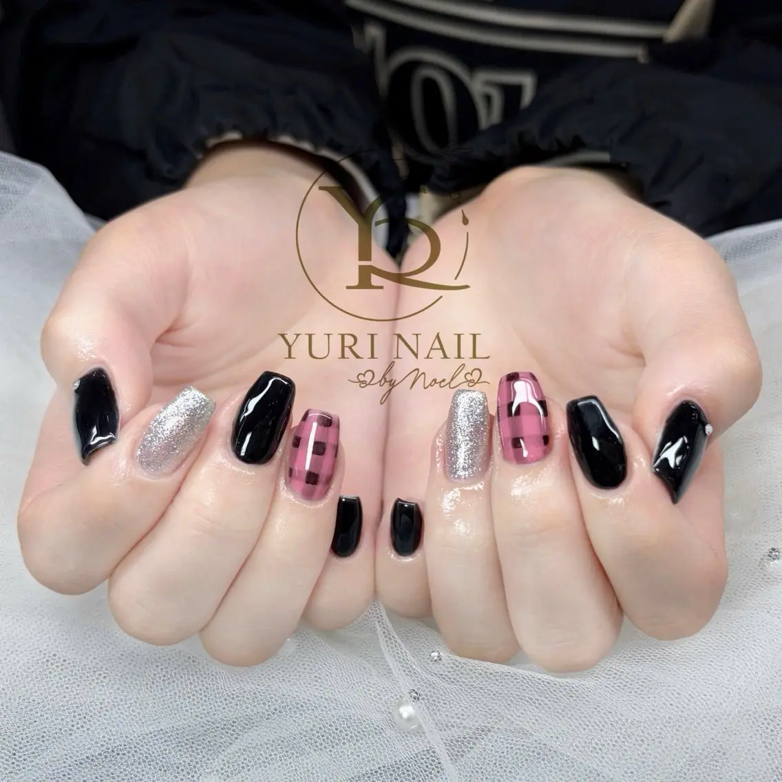 ネイル チークネイル フットネイル 韓国ネイル ニュアンスネイル オフィスネイル ハンドネイル フットネイル ハンドケア YURI Nail NARITAのネイルデザイン