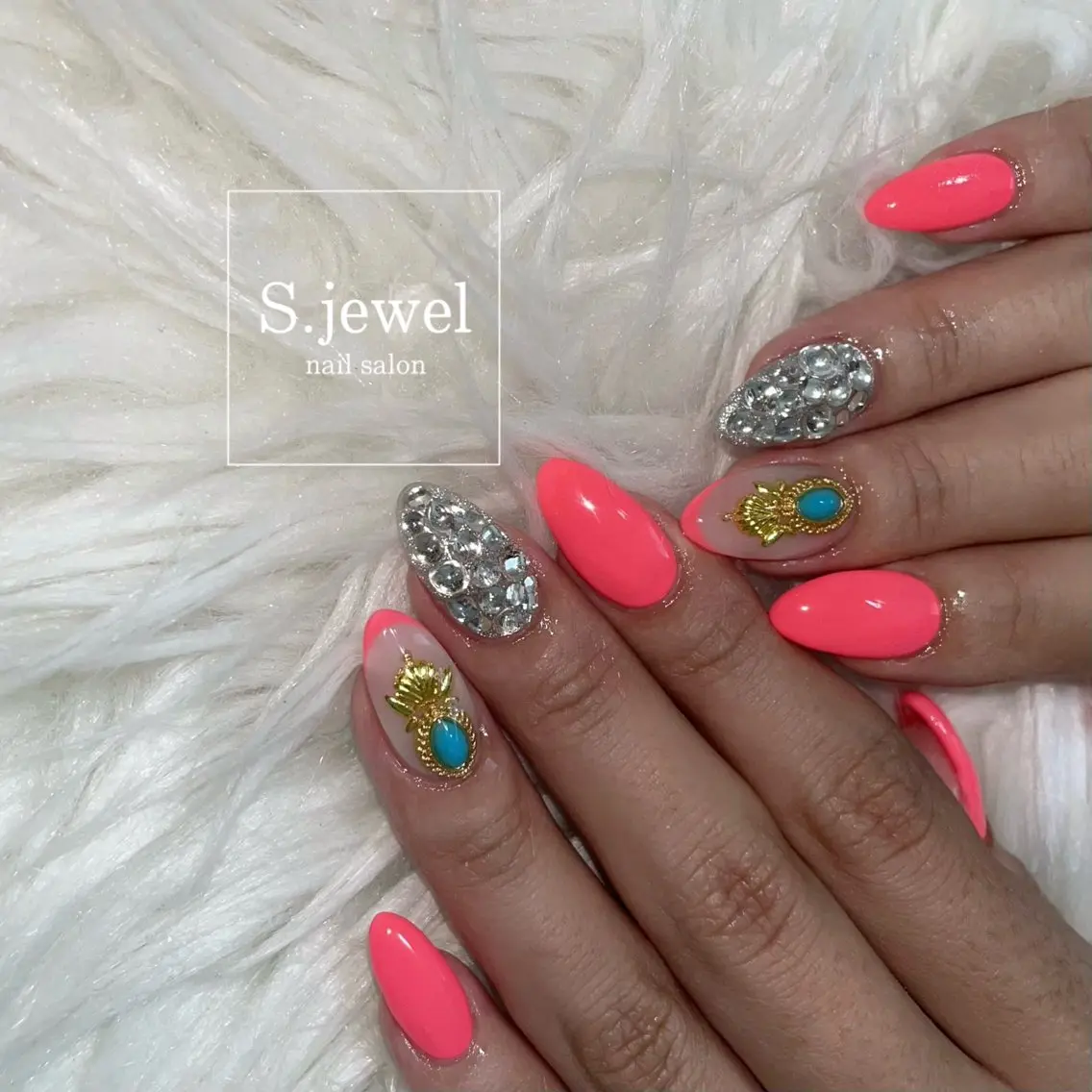 ネイル S. JEWELのネイルデザイン
