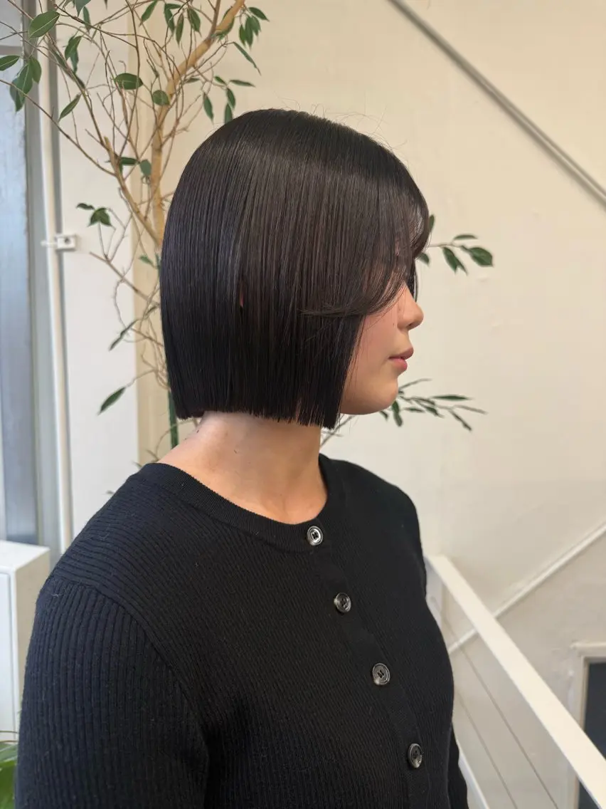 ミディアム カラー カット ヘアカラー トリートメント 角岡 真帆/ボブ/髪質改善のヘアスタイル