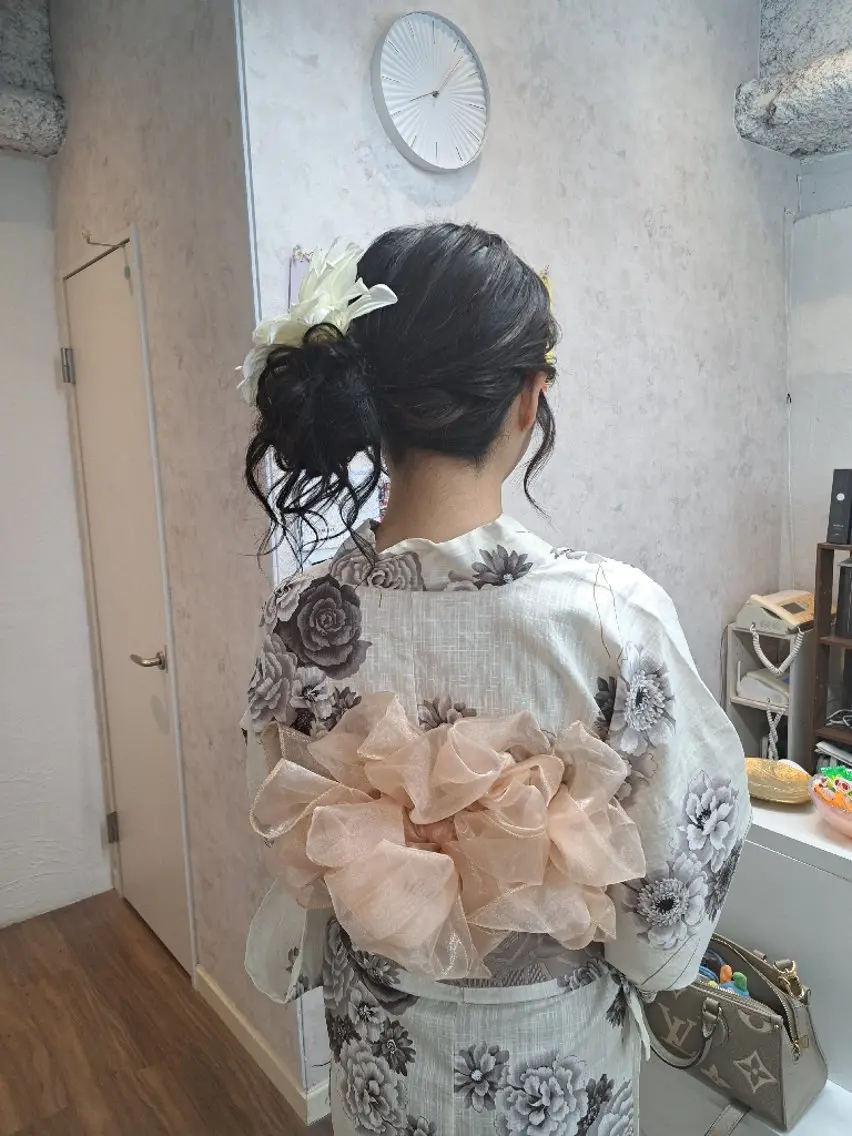 ロング ヘアアレンジ 着付け GLOSS心斎橋🌹 はるなのヘアスタイル