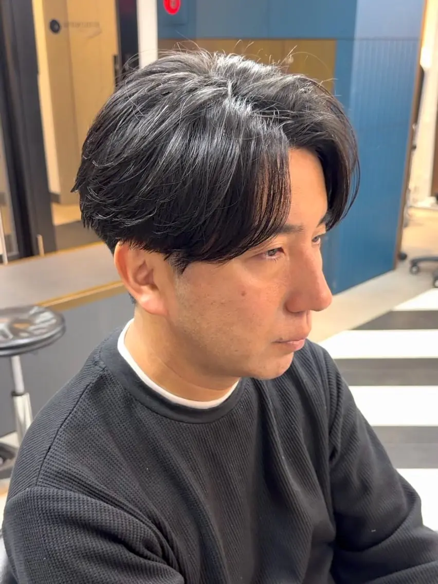 ミディアム カラー パーマ ヘアアレンジ メンズ 伊藤 陸のヘアスタイル