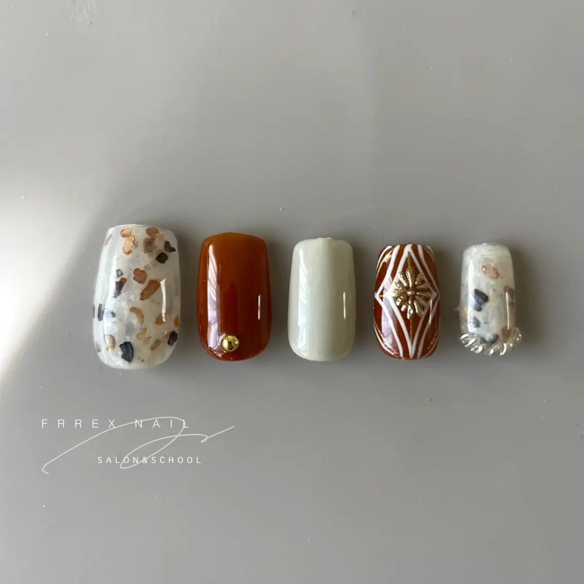 ネイル ハンドネイル ハンドケア freex nail /ニュアンス/個性派のネイルデザイン