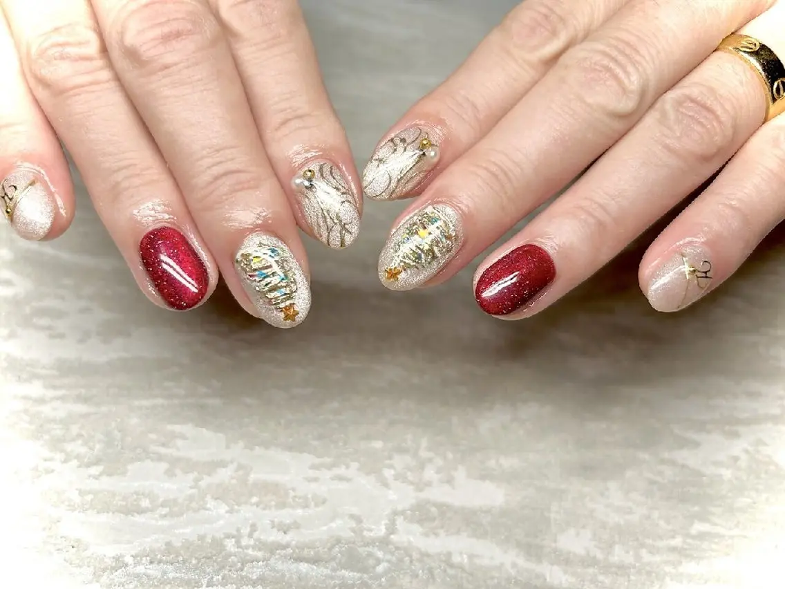 ネイル クリスマス JULIE NAILのネイルデザイン