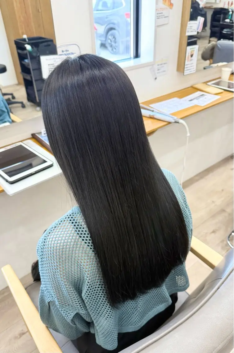【髪を大切に🌿】プレミアム艶カラー+ナノバブル美髪ケアの写真