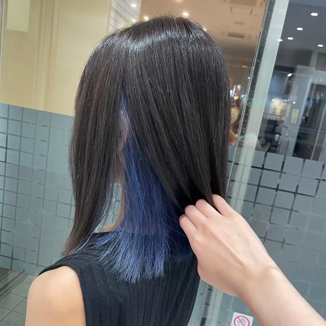 カラー 辻 夏芽のヘアスタイル