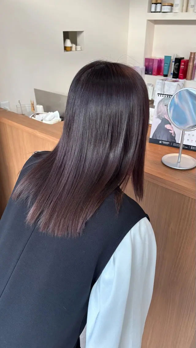 ミディアム カラー カット ヘアカラー トリートメント 能勢 莉里花のヘアスタイル
