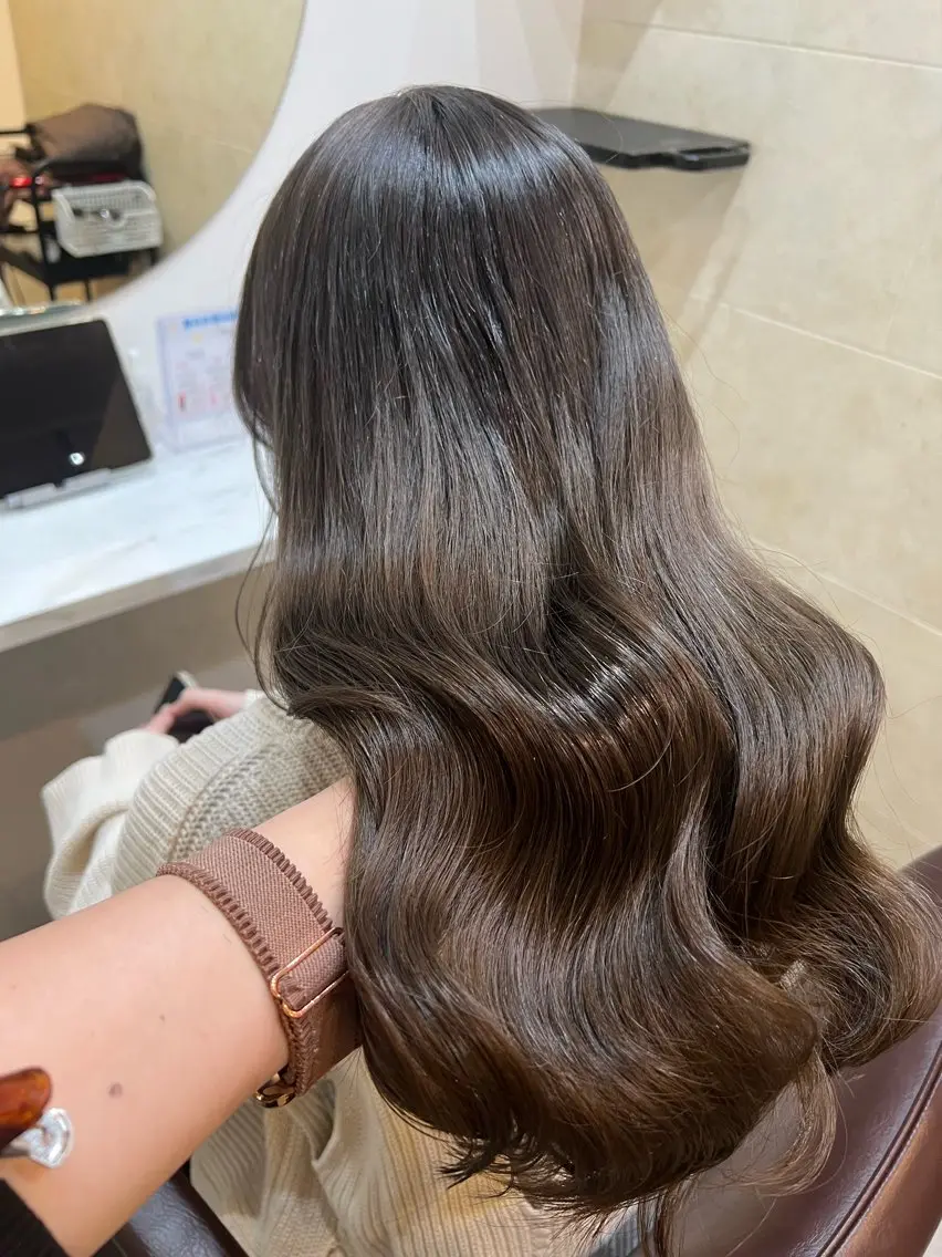 ロング カラー カット ヘアカラー トリートメント 全席個室 暖色カラー Zina松園優香🌸のヘアスタイル