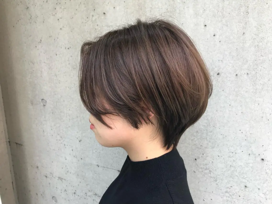 カラー ベージュカラー ハイライトカラー 外国人風カラー 鈴木 悠史のヘアスタイル