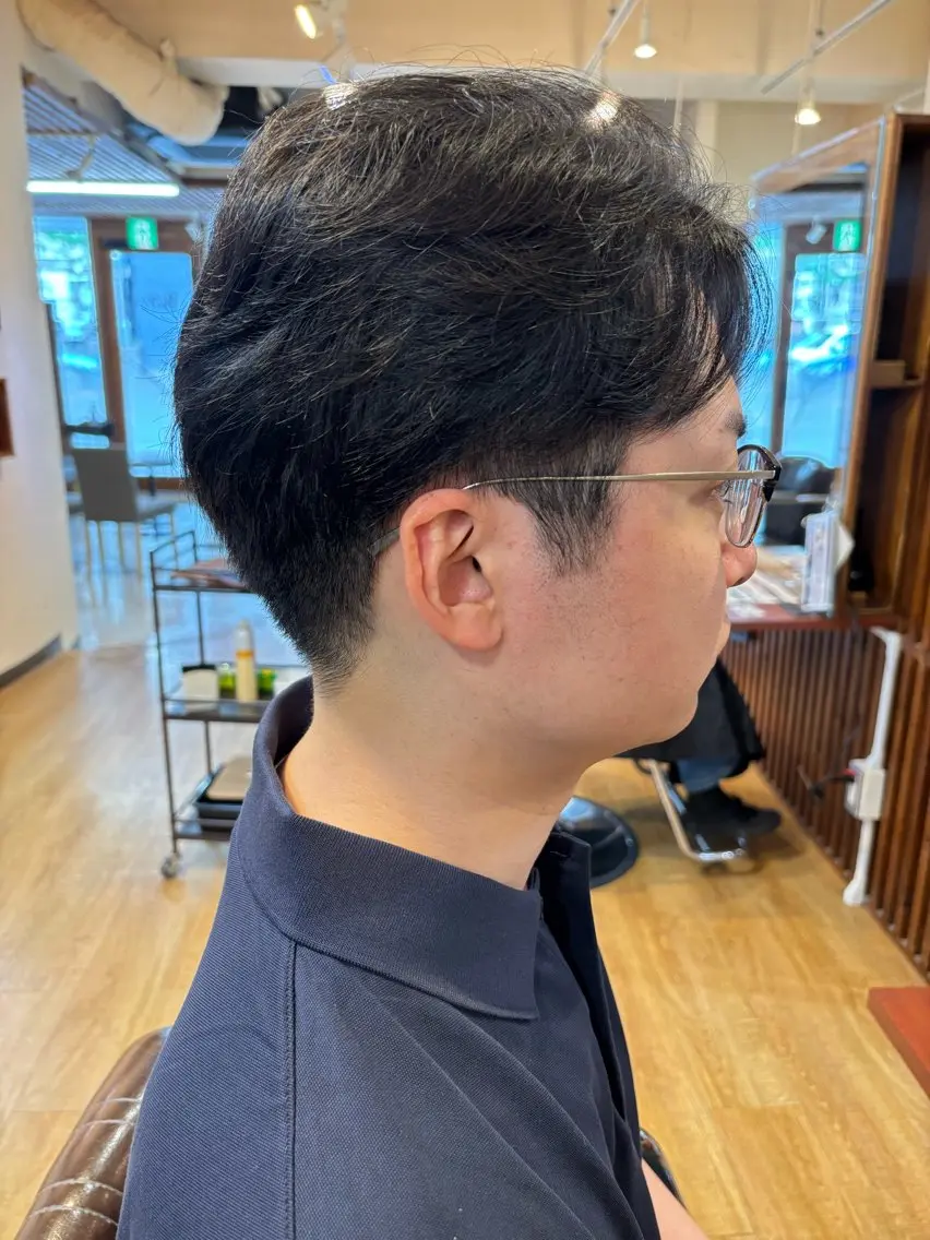 メンズ 岩崎 太陽のヘアスタイル