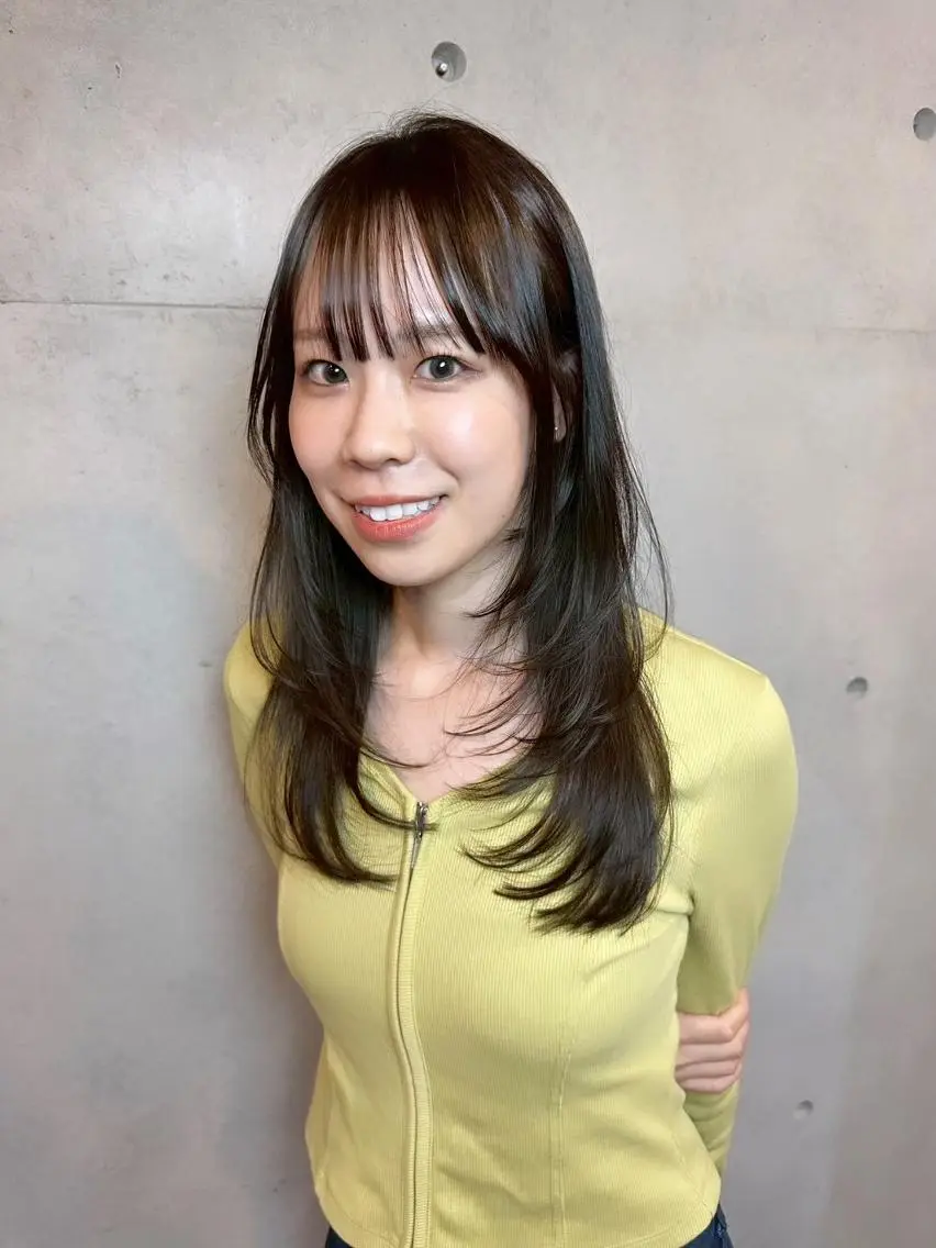 【🌟人気No.1】7月限定＊小顔カット＋うる艶カラー+髪質改善ULTOWA TR￥15000の写真