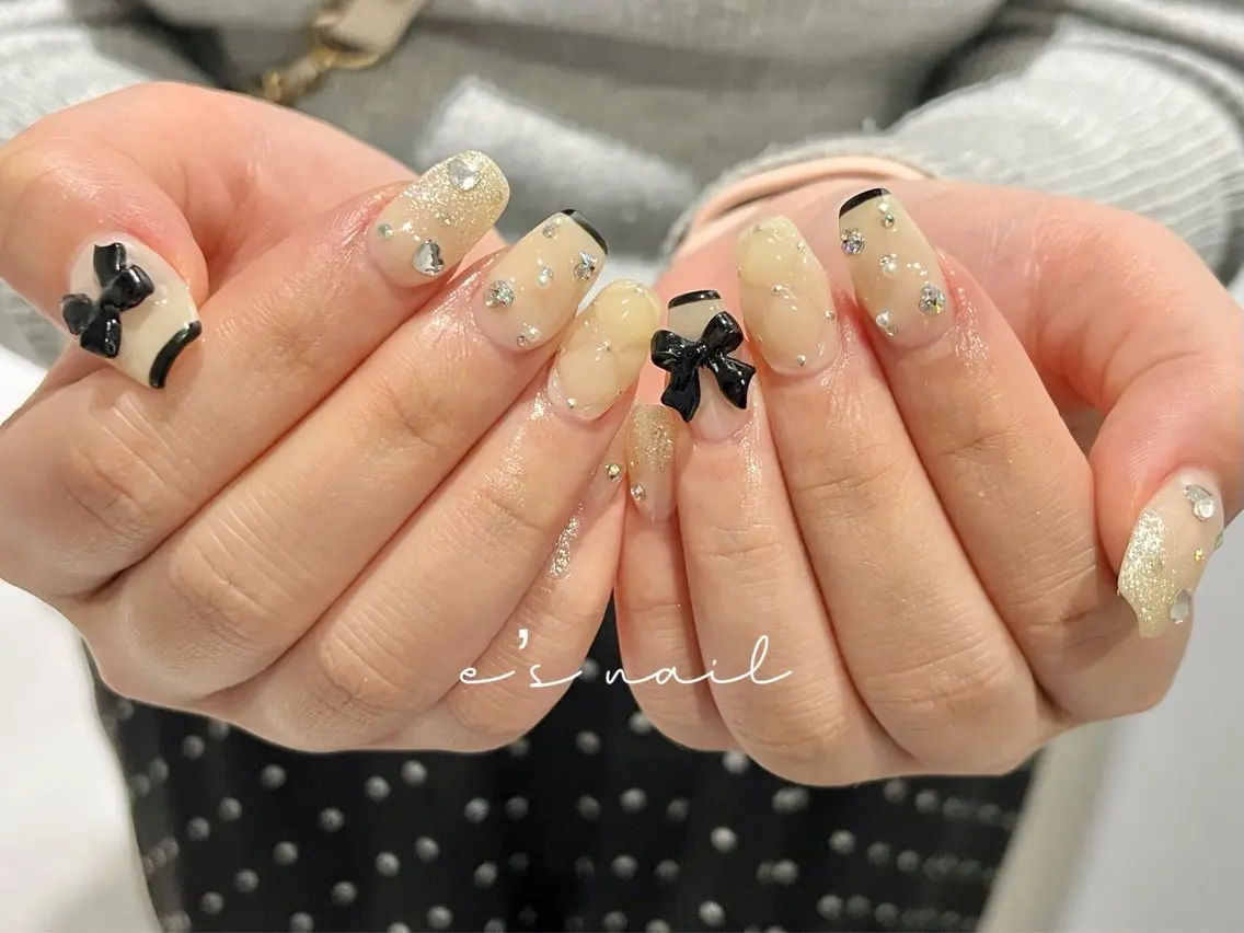 ネイル ハンドネイル ハンドケア e’s nail Lumièreのネイルデザイン