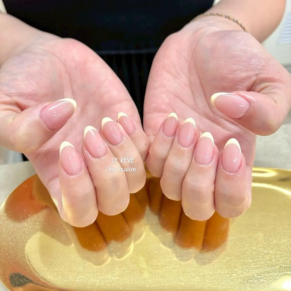 ネイル 韓国ネイル ニュアンスネイル シンプルネイル 夏ネイル ワンホンネイル LE REVE nailsalonのネイルデザイン