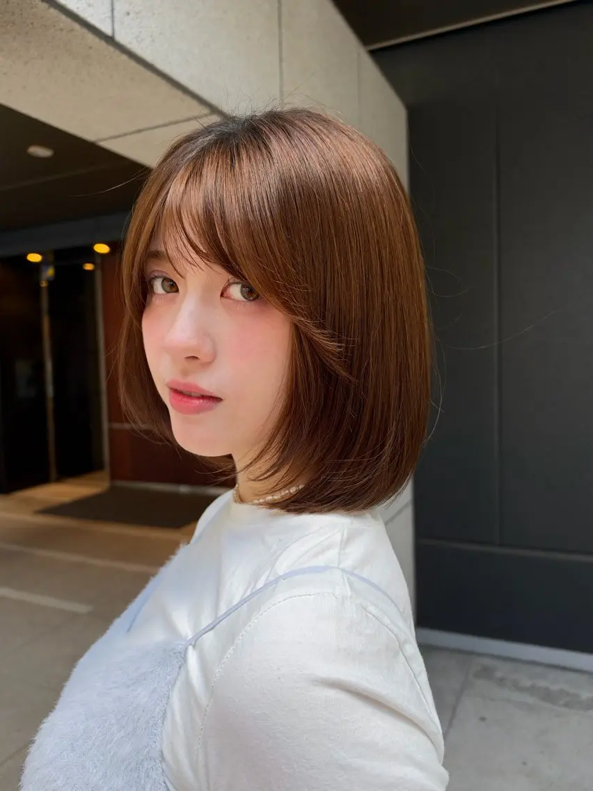 ミディアム 🧡ボブ/うる艶カラ ー🩵　さくら🌸のヘアスタイル