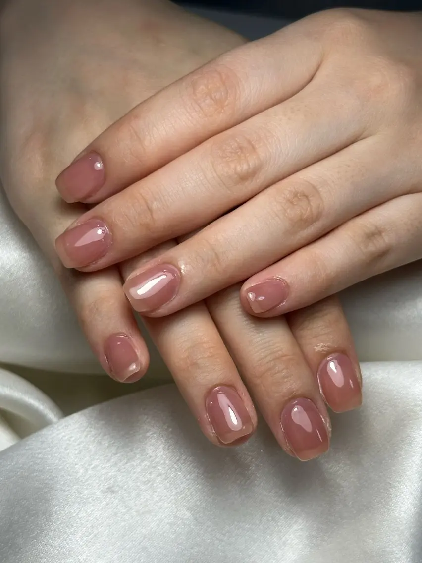ネイル アニマル柄 オーロラネイル フットネイル フレンチネイル ジェルネイル ハンドネイル kiki nail たまプラーザのネイルデザイン
