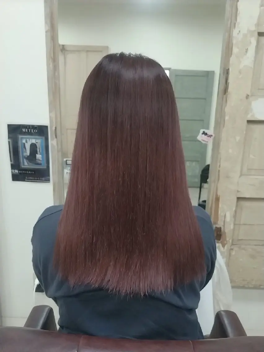 ロング カラー レッドカラー 磯崎 美幸のヘアスタイル