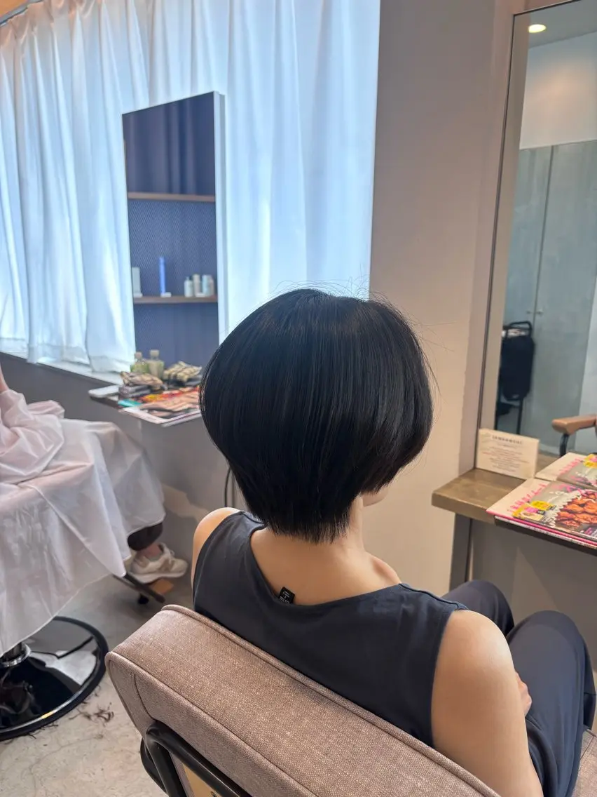 ショート 真鍋 月音のヘアスタイル