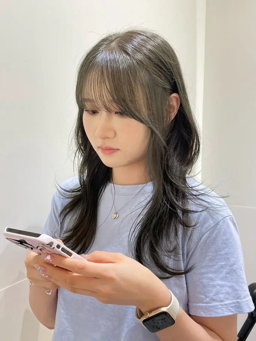 セミロング ハイレイヤー 韓国風ヘア レイヤーカット ❤︎︎韓国ヘア❤︎︎ 𝑺𝒉𝒊𝒉𝒐のヘアスタイル