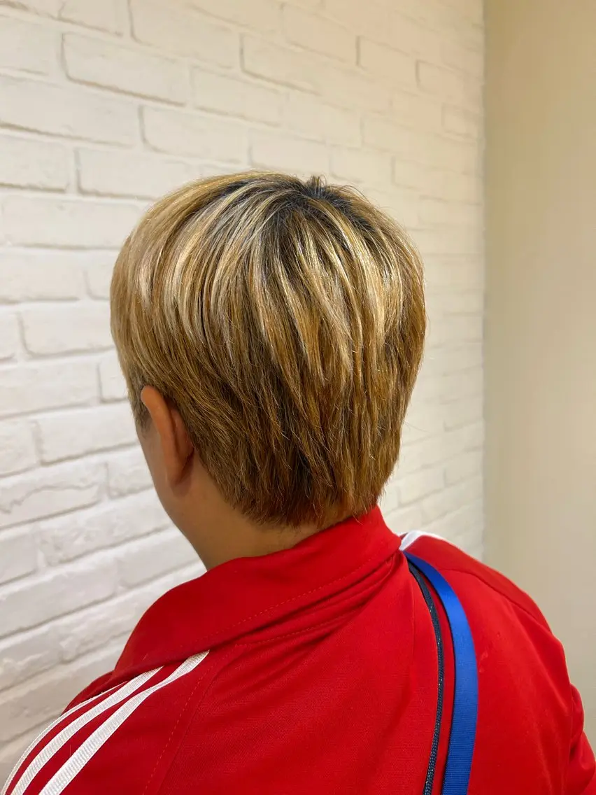 ショート 東城 利貴のヘアスタイル