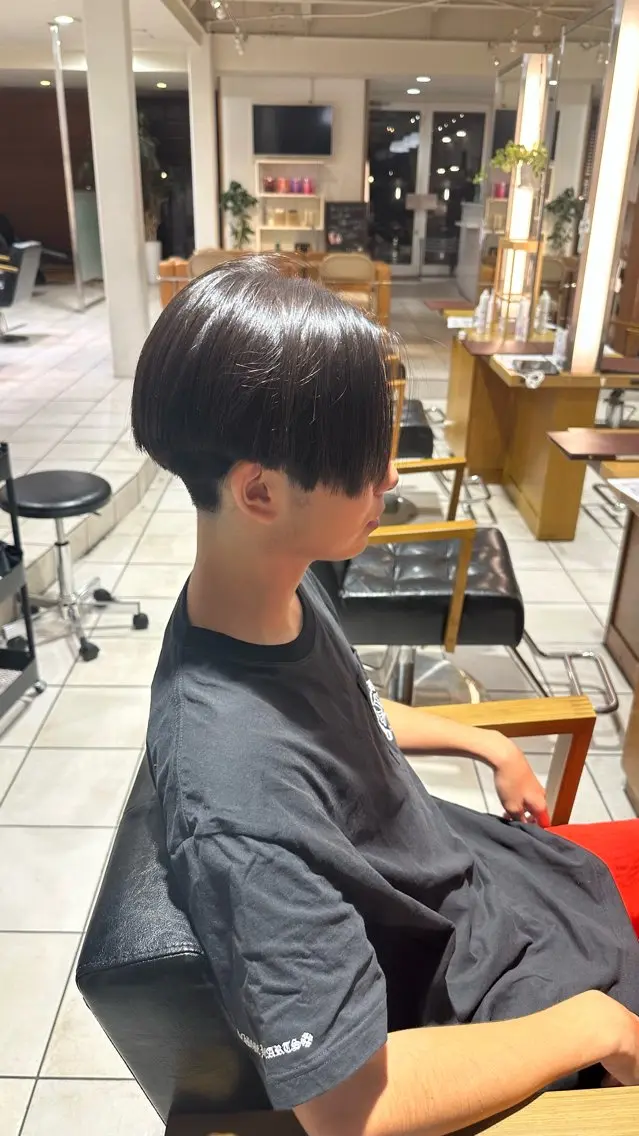 ショート メンズ くせ毛 縮毛矯正 宮武 萌のヘアスタイル