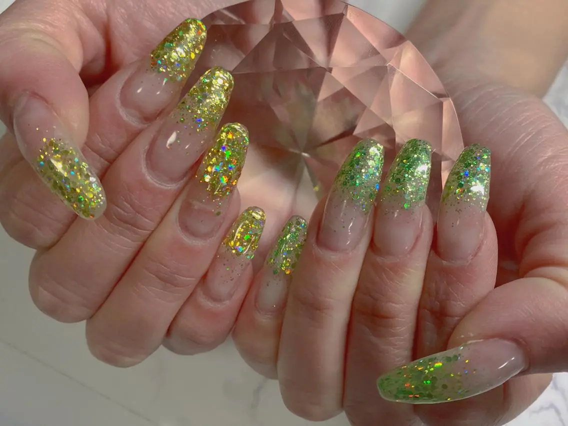 ネイル ラメ(グリッター) ラメグラデーション ハンドネイル riko nailのネイルデザイン