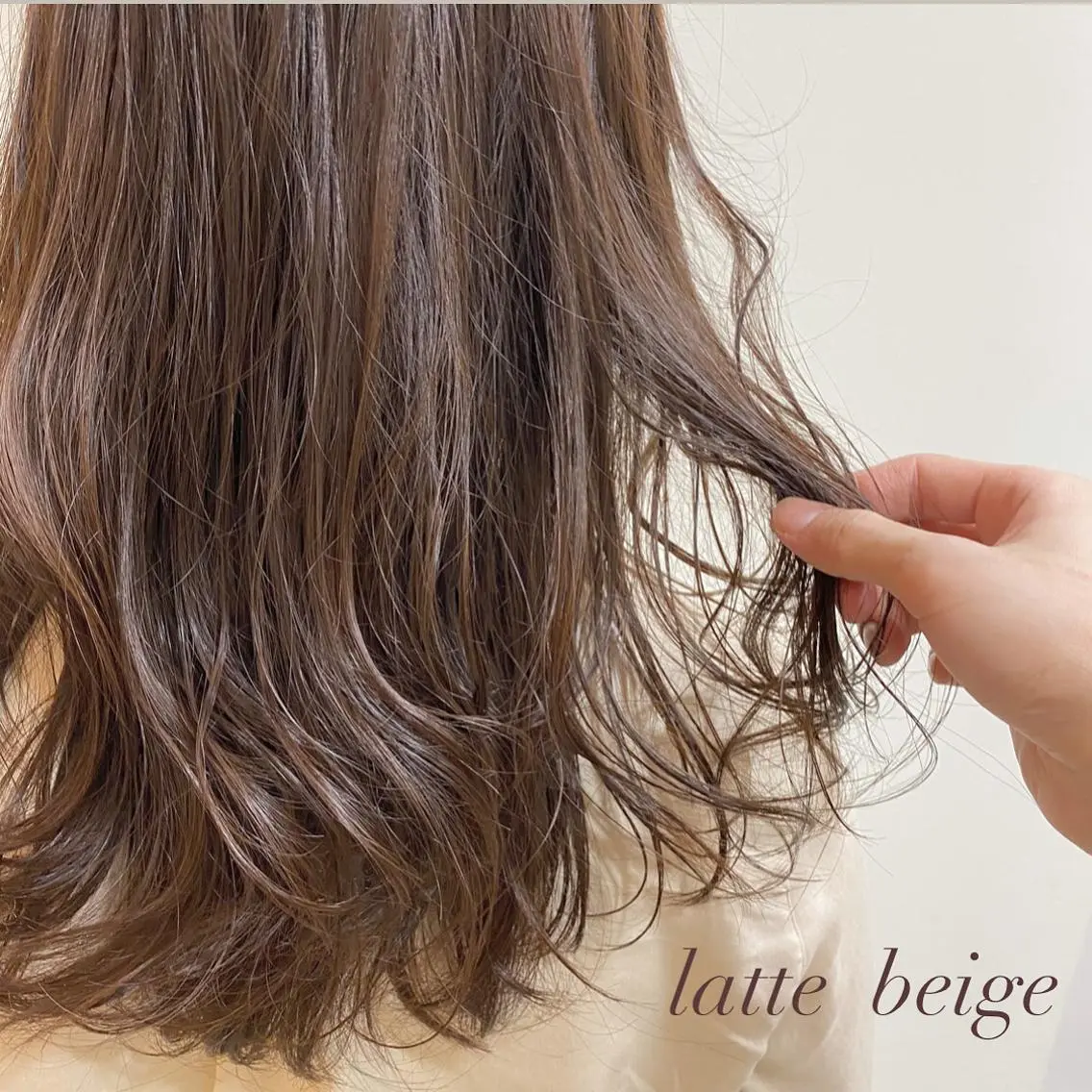 セミロング カラー ベージュカラー ラテベージュ JINKIメンズ特化 メンズカットパーマのヘアスタイル