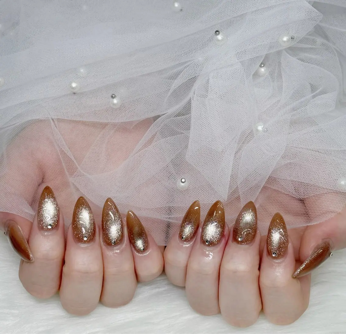 ネイル 韓国ネイル マグネットネイル 持ち込み ハンドネイル Mimi Nail_Royalのネイルデザイン