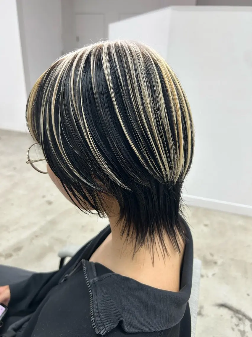 ミディアム カラー ヘアカラー ⭐️当日OK⭐️ 岩田峻のヘアスタイル